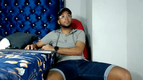 max_sexyhot26 online show from 18, 2, 2025