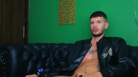 Max Taylor online show from 4, 1, 2025