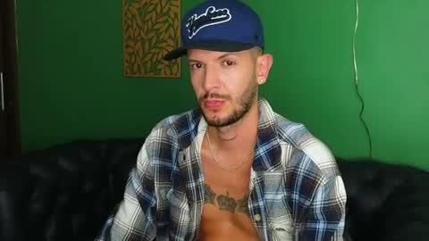 Max Taylor online show from 8, 1, 2025