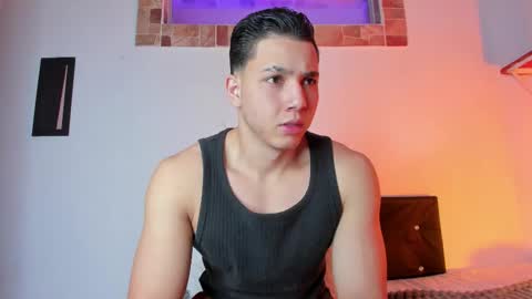 max online show from 10, 10, 2025