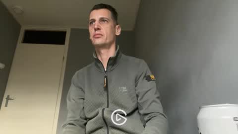 Snapshot of maxbose666 chatting on 11, 3, 2025 Max online show from 11, 3, 2025