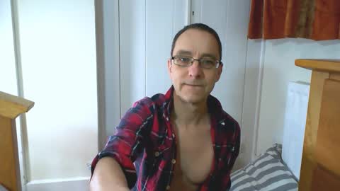 Snapshot of maxdavies chatting on 19, 2, 2026 Max Davies online show from 19, 2, 2026