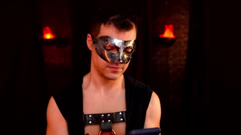 Max Hughes online show from 31, 10, 2025