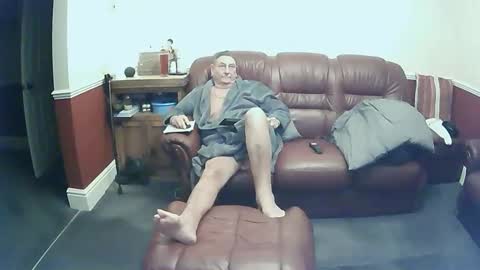 MAX online show from 14, 10, 2025