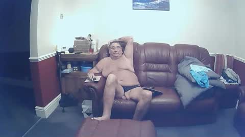 MAX online show from 1, 11, 2025