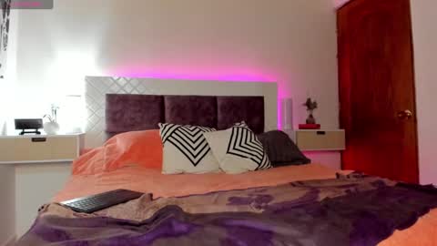 Max online show from 5, 2, 2025