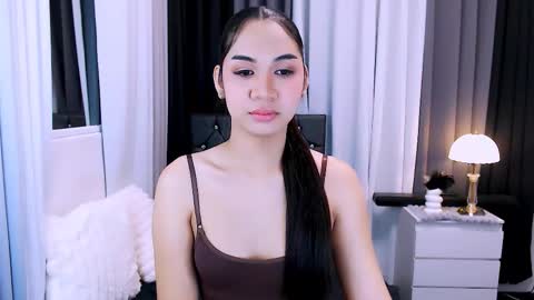 maxie greyson online show from 4, 12, 2025