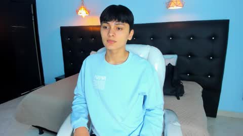 --  -- online show from 20, 10, 2025