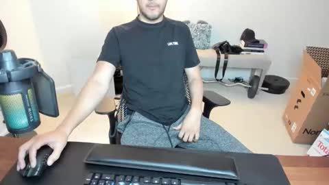 Snapshot of maximal91 chatting on 2, 12, 2025 maximal91 online show from 2, 12, 2025