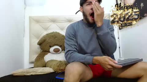 Snapshot of maximiliano_herrera chatting on 5, 1, 2025 Maximiliano Herrera online show from 5, 1, 2025