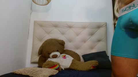 Snapshot of maximiliano_herrera chatting on 9, 1, 2025 Maximiliano Herrera online show from 9, 1, 2025