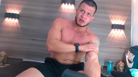 Snapshot of maximiliano_stronge chatting on 26, 5, 2026 Maximiliano online show from 26, 5, 2026
