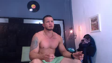 Snapshot of maximiliano_stronge chatting on 28, 5, 2026 Maximiliano online show from 28, 5, 2026