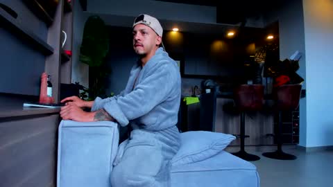 maximo_and_marcelo online show from 15, 5, 2026