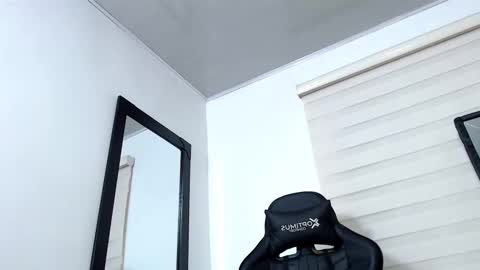 Snapshot of maximo_sebastian chatting on 20, 2, 2025 Maximo Sebastian online show from 20, 2, 2025