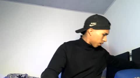 Maximo Aron Vega online show from 10, 3, 2025