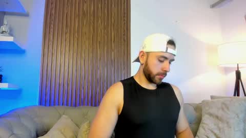 Maximo Wolf online show from 14, 5, 2026