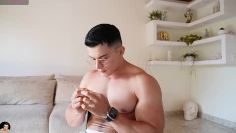 Sebastian online show from 18, 4, 2026