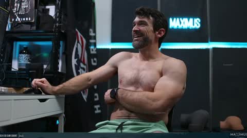 Maximus7871 online show from 19, 12, 2024