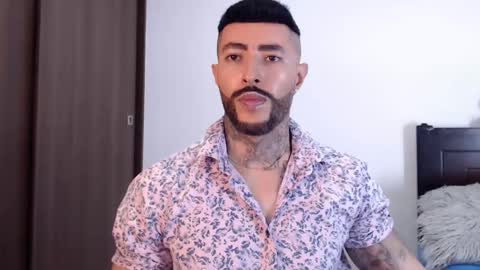 Independent Model online show from 31, 1, 2025