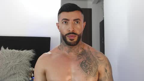 Independent Model online show from 18, 5, 2026