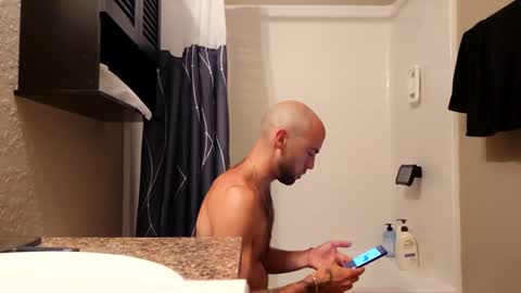 Snapshot of maximusdemitrious chatting on 2, 10, 2025 maximusdemitrious online show from 2, 10, 2025