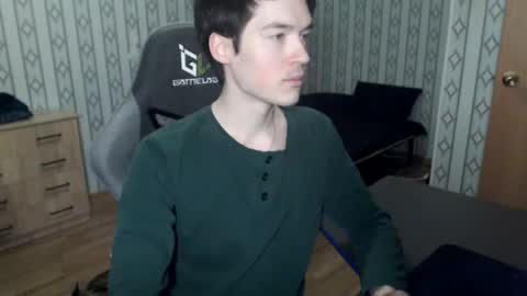 Snapshot of maximuslan chatting on 22, 12, 2025 Marcolas online show from 22, 12, 2025