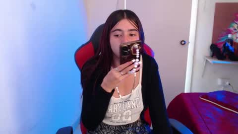 maxinesex_ online show from 19, 11, 2025