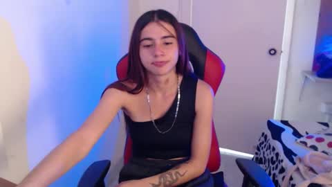 maxinesex_ online show from 2, 12, 2025