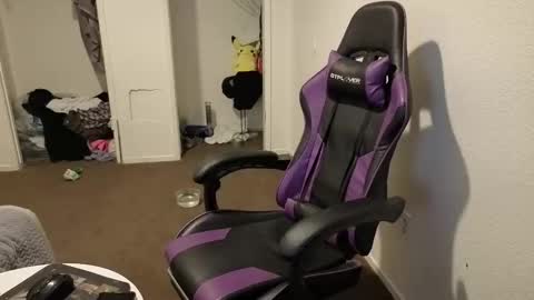  IG  online show from 10, 10, 2025