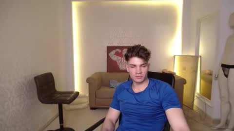 MaxKaiden online show from 21, 2, 2025