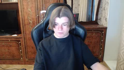 Max online show from 30, 11, 2025