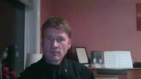 Snapshot of maxwilly7803039708 chatting on 8, 6, 2026 maxwilly7803039708 online show from 8, 6, 2026
