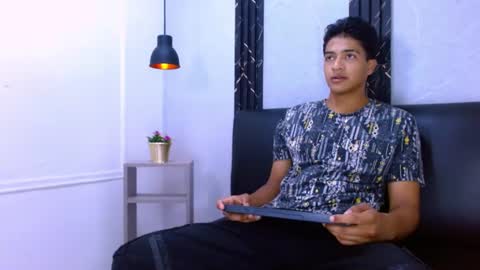 Snapshot of maxwyatt_1 chatting on 9, 7, 2026 Max Wyatt online show from 9, 7, 2026