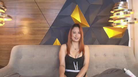 Snapshot of maxx_caprice chatting on 15, 10, 2025 gabby online show from 15, 10, 2025