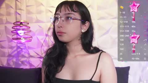 Snapshot of maxx_caprice chatting on 11, 5, 2026 gabby online show from 11, 5, 2026