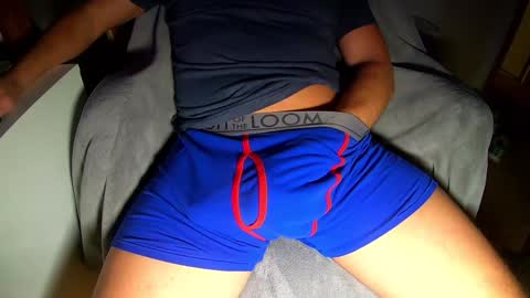 Maxx Ellis online show from 3, 1, 2025