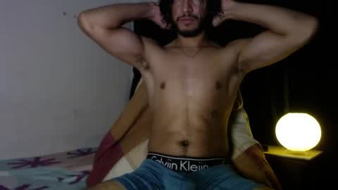 maxximus_10 online show from 4, 1, 2025