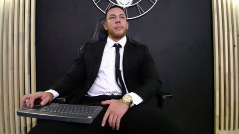 Snapshot of maxxxpowerful chatting on 1, 2, 2025 maxxxpowerful online show from 1, 2, 2025