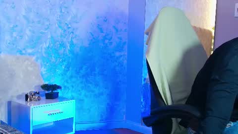 Snapshot of may_lyonheart chatting on 9, 7, 2026 may lyonheart online show from 9, 7, 2026