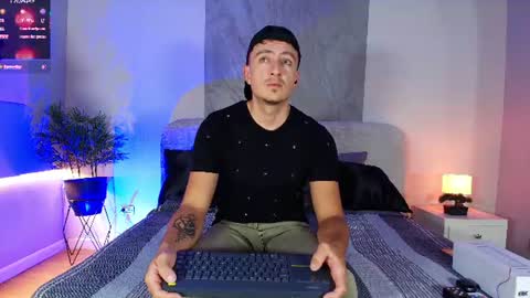 Snapshot of may_lyonheart chatting on 23, 7, 2026 may lyonheart online show from 23, 7, 2026