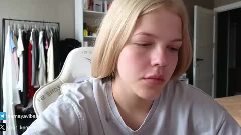Snapshot of maya_blonde18 chatting on 5, 7, 2026 Maya online show from 5, 7, 2026
