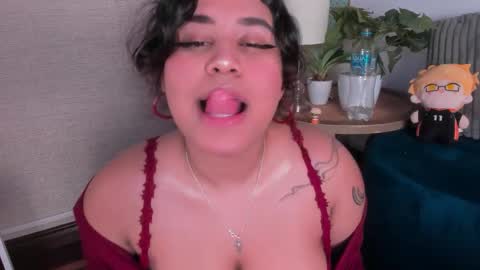 maya_house online show from 15, 1, 2026