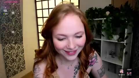Snapshot of maya_light chatting on 16, 2, 2025 Maya online show from 16, 2, 2025