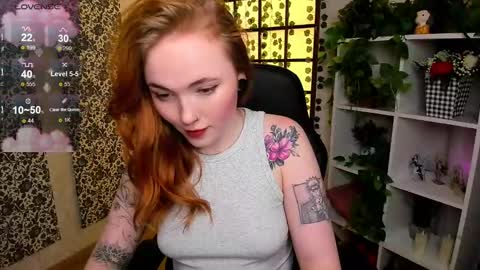 Snapshot of maya_light chatting on 1, 3, 2025 Maya online show from 1, 3, 2025