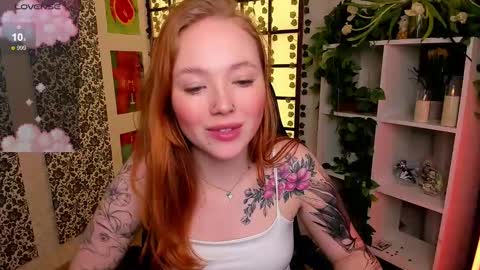 Snapshot of maya_light chatting on 12, 3, 2025 Maya online show from 12, 3, 2025