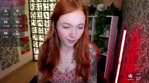 Snapshot of maya_light chatting on 10, 9, 2025 Maya online show from 10, 9, 2025
