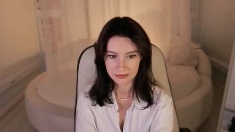 Snapshot of maya_sunshine chatting on 23, 10, 2025 Maya Follow me online show from 23, 10, 2025