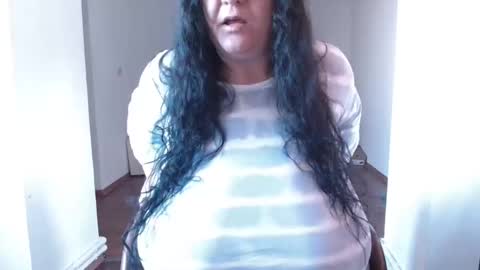 Snapshot of mayabbw50tits chatting on 20, 4, 2026 Maya online show from 20, 4, 2026