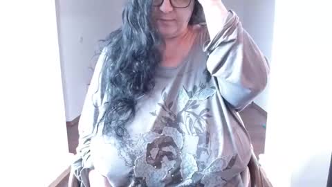 Snapshot of mayabbw50tits chatting on 21, 4, 2026 Maya online show from 21, 4, 2026
